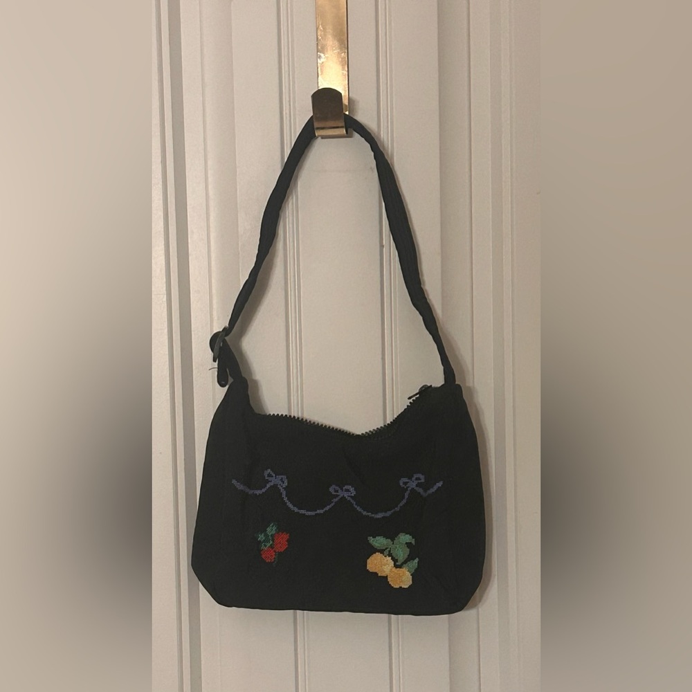 Black Nylon shoulder bag inspired baggu